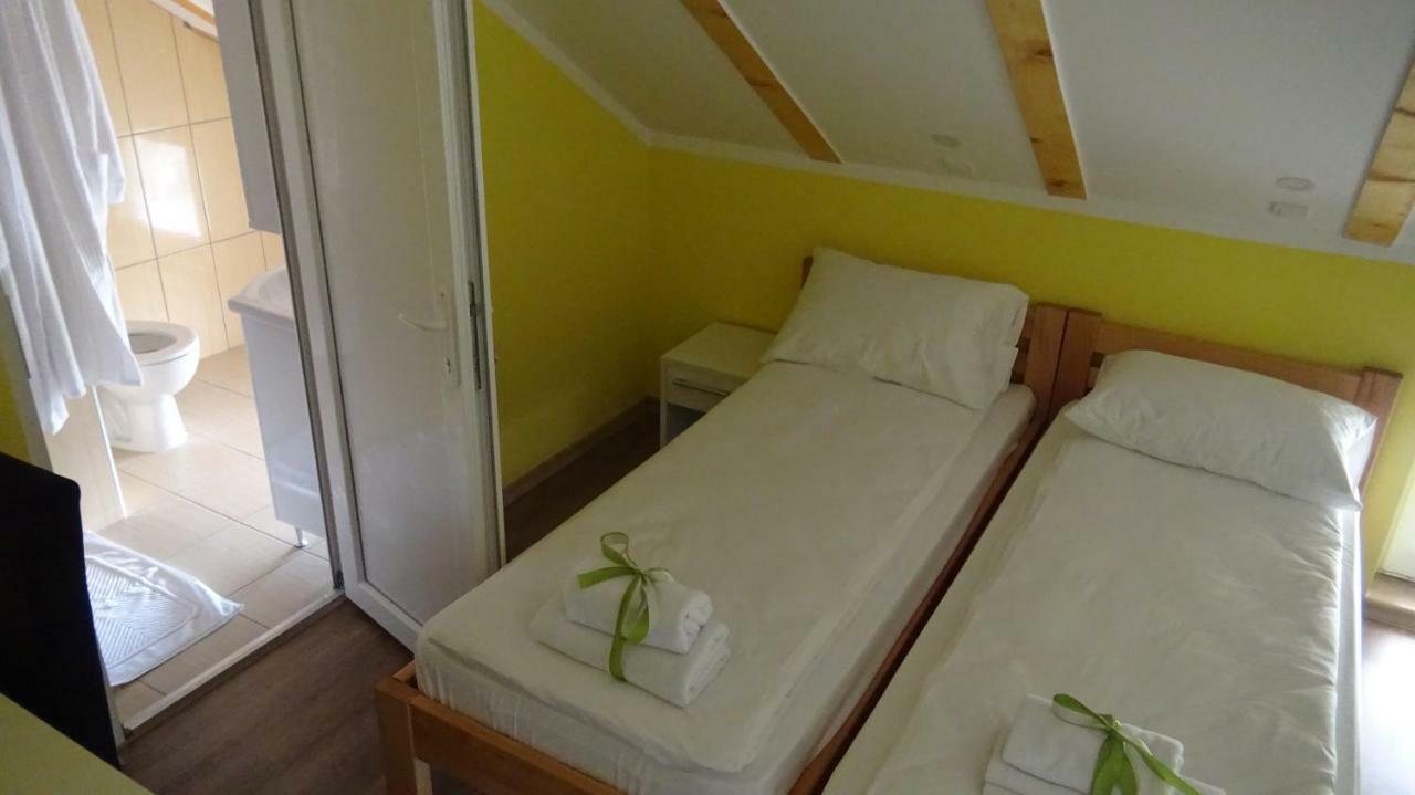 Apartmani Bojeresku Неготін Екстер'єр фото