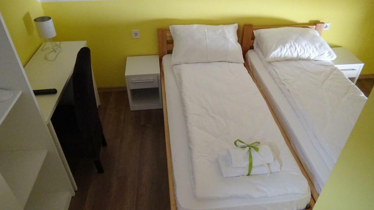 Apartmani Bojeresku Неготін Екстер'єр фото